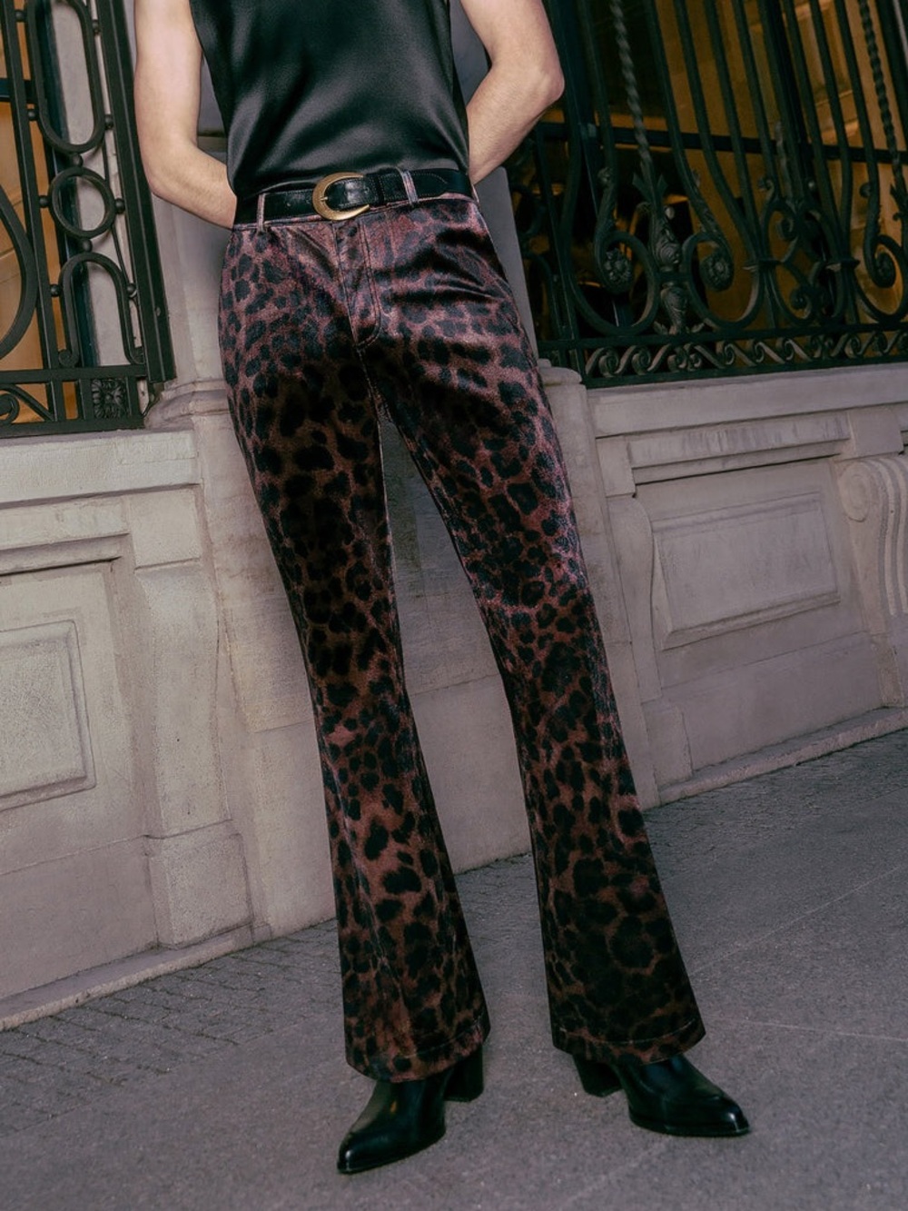 P H I X Men’s Leopard Print Velvet Flare Trousers Brown. Size 28R